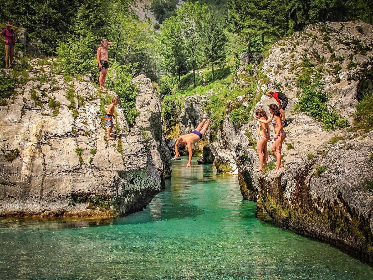 Glamping Kranjc Hotel Kobarid Bagian luar foto